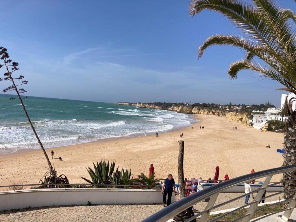 Luxury Two Br Pool View Beach Side Apartment At Algarve'S Longest Beach Armação de Pêra Extérieur photo
