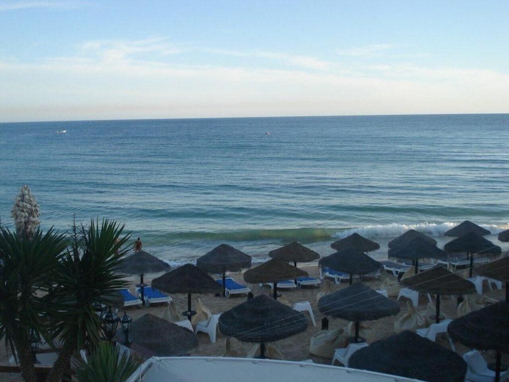 Luxury Two Br Pool View Beach Side Apartment At Algarve'S Longest Beach Armação de Pêra Extérieur photo